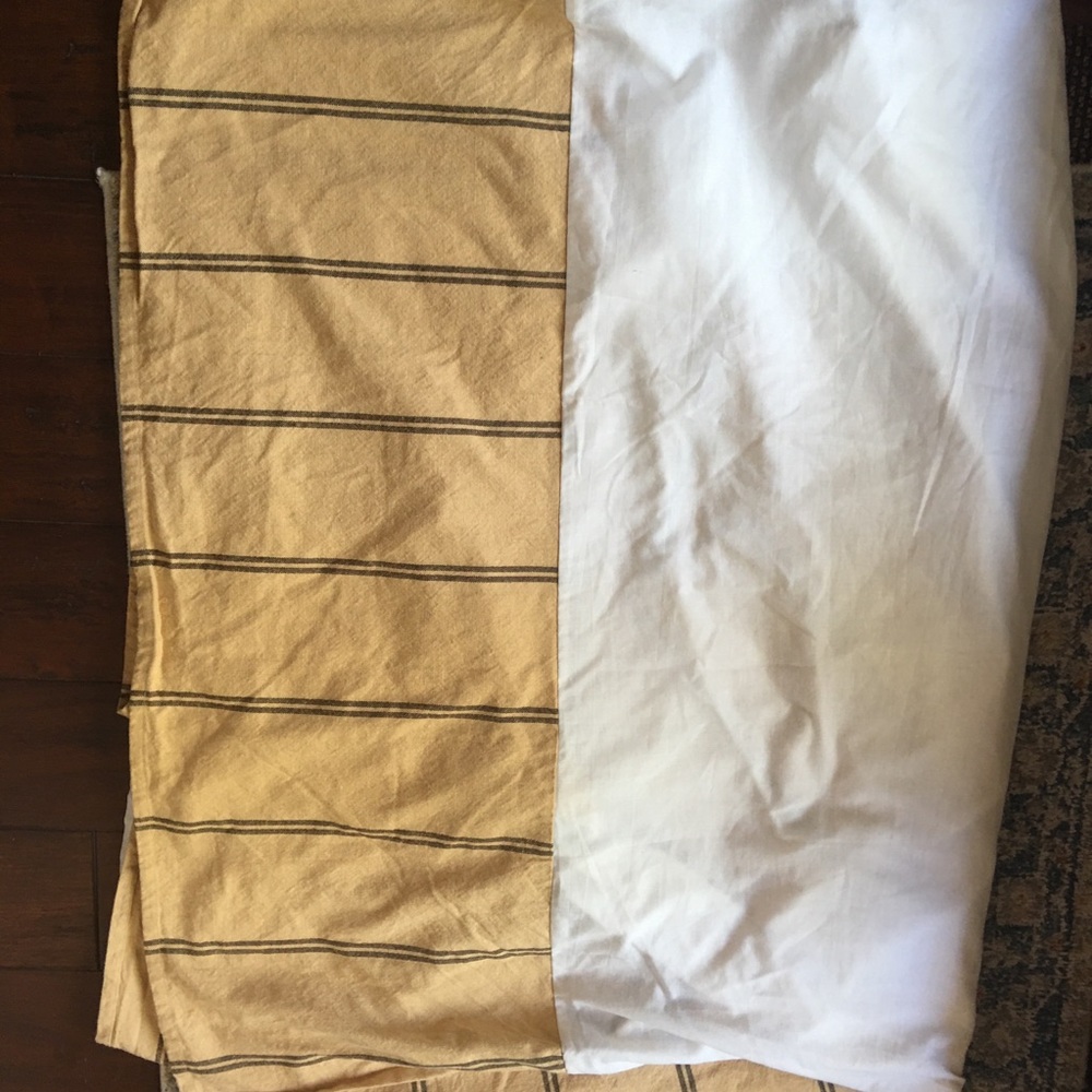 Chaps bedskirt - Picture 2 of 8